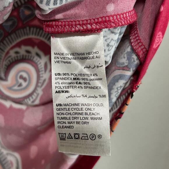 Chicos Paisley Twist Tee Women Size 3 XL Pink Berry Scoop Neck Stretchy - Picture 9 of 9